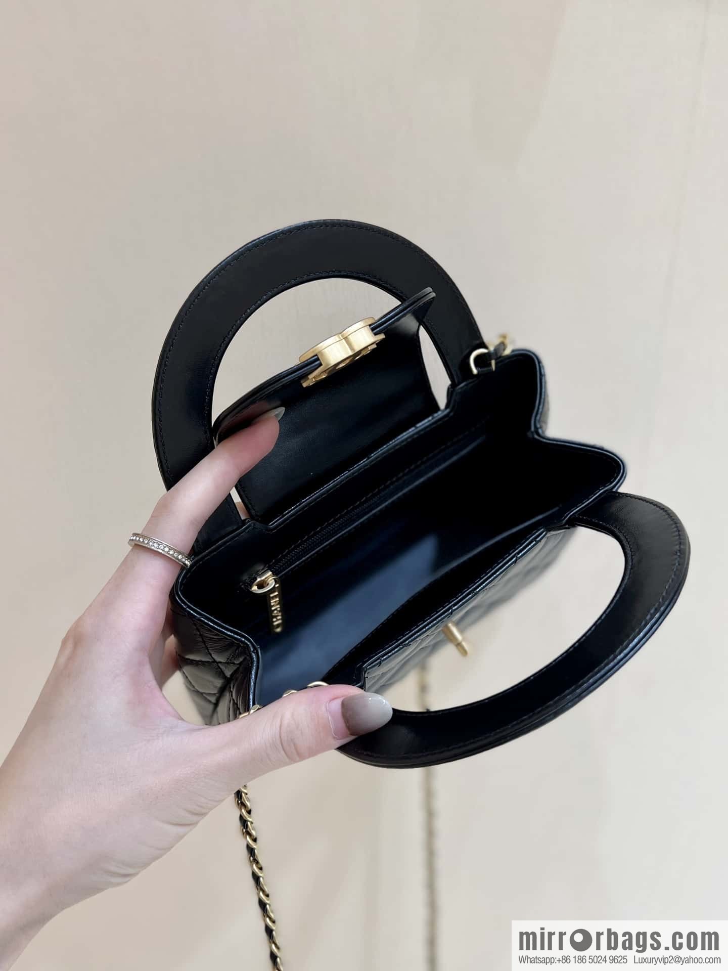 CHANEL 23K autumn and winter series Kelly bag AS4416 black