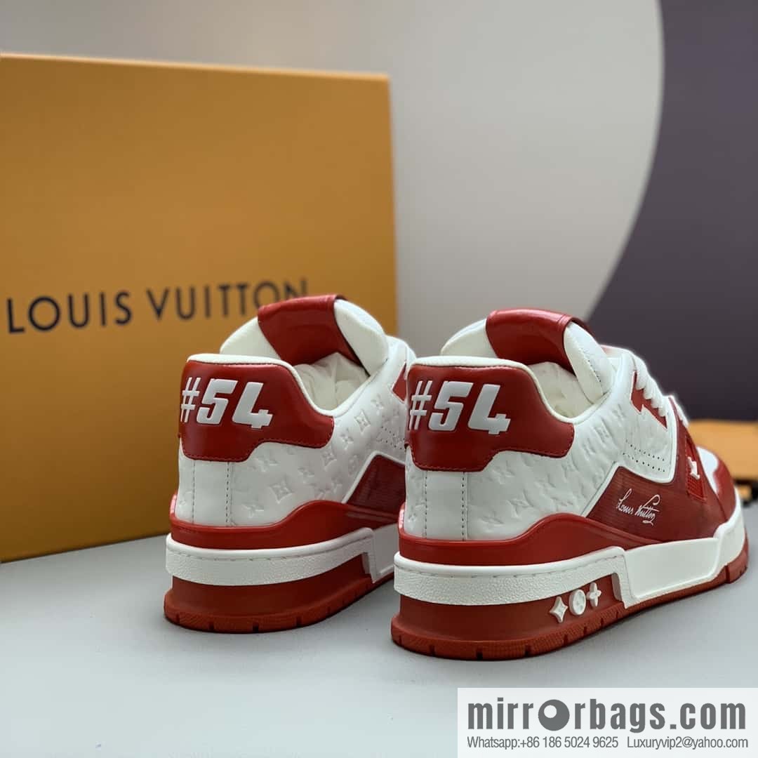LV color matching calfskin Vuitton logo, couple sports running shoes