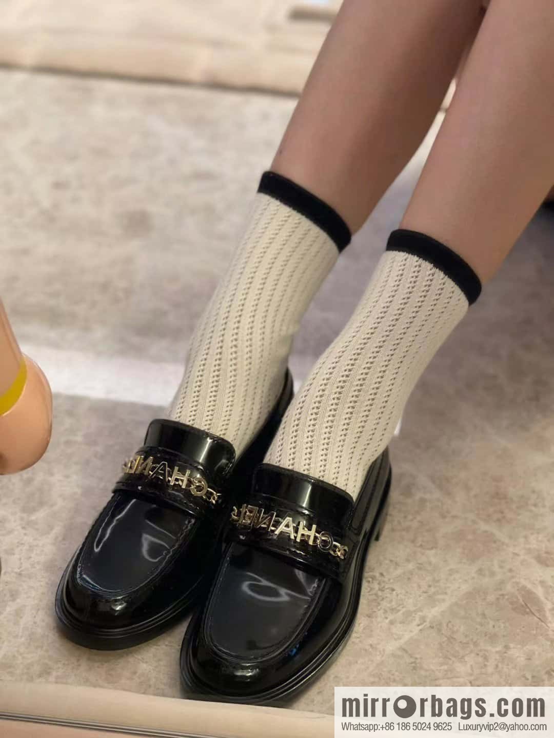 CHANEL Xiaoxiang metal letter chain ⛓ loafers G37430