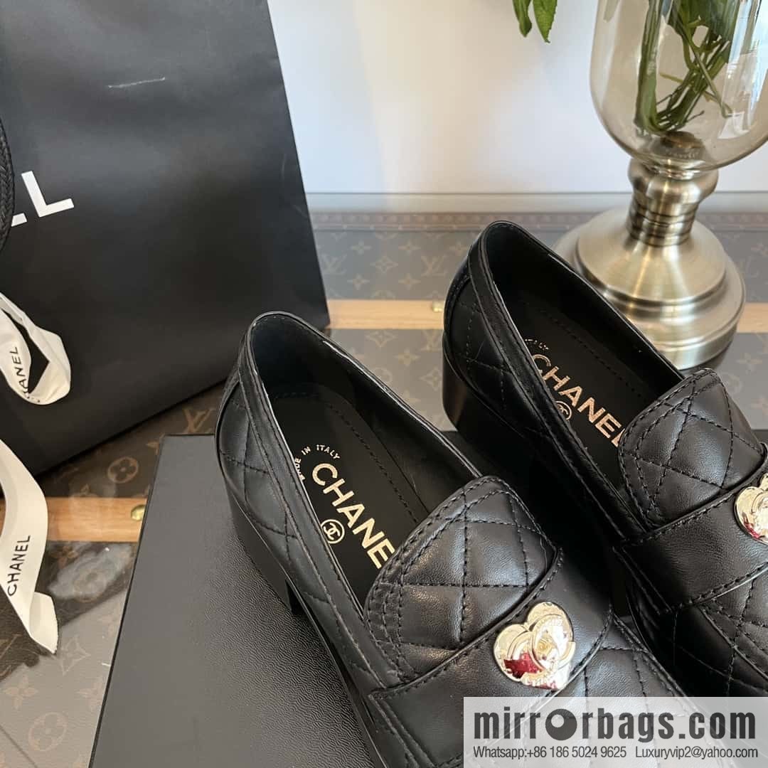 CHANEL Xiaoxiang love gold buckle platform loafers G39697 full leather
