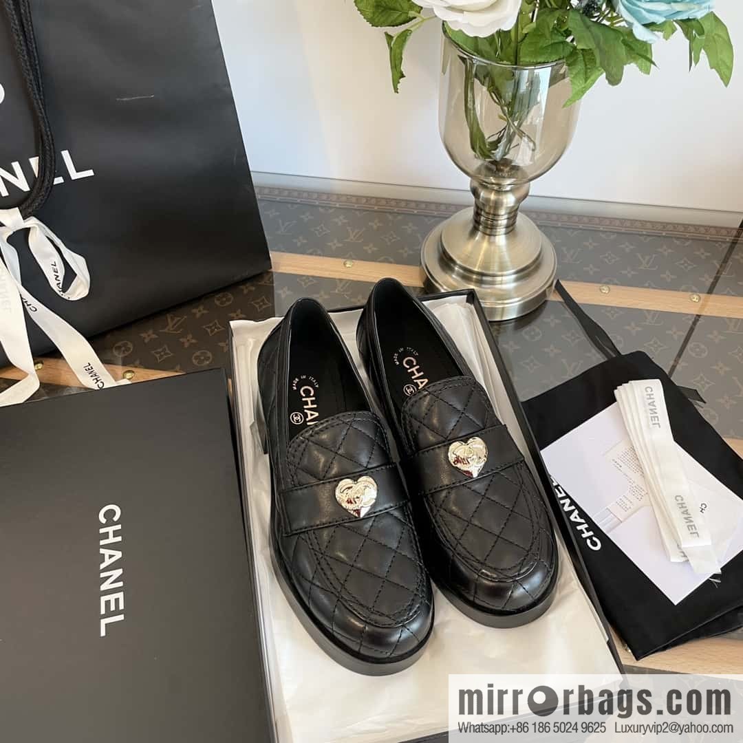 CHANEL Xiaoxiang love gold buckle platform loafers G39697 full leather