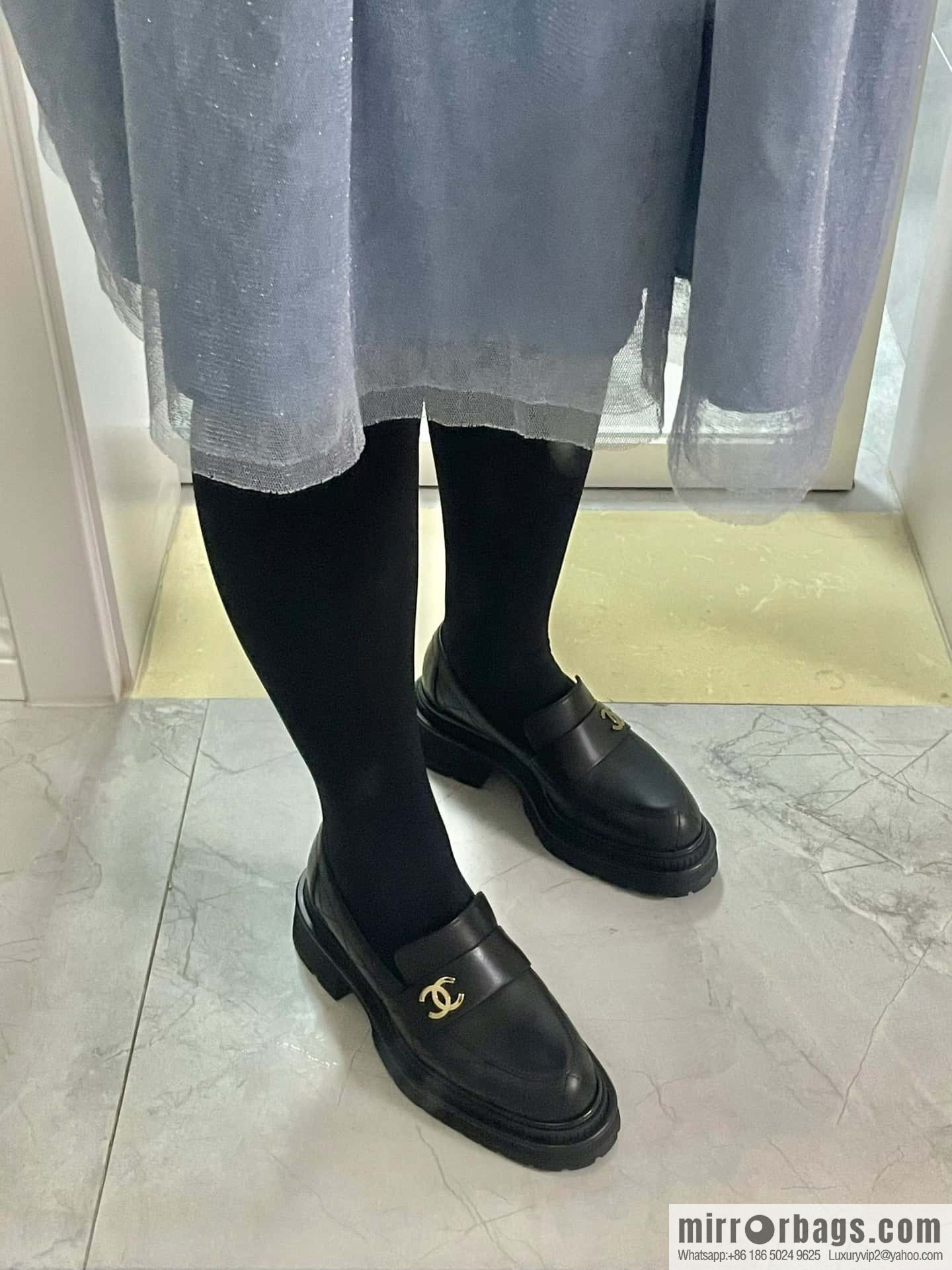 CHANEL Small Fragrant Rhombus Small Gold Button Platform Loafers