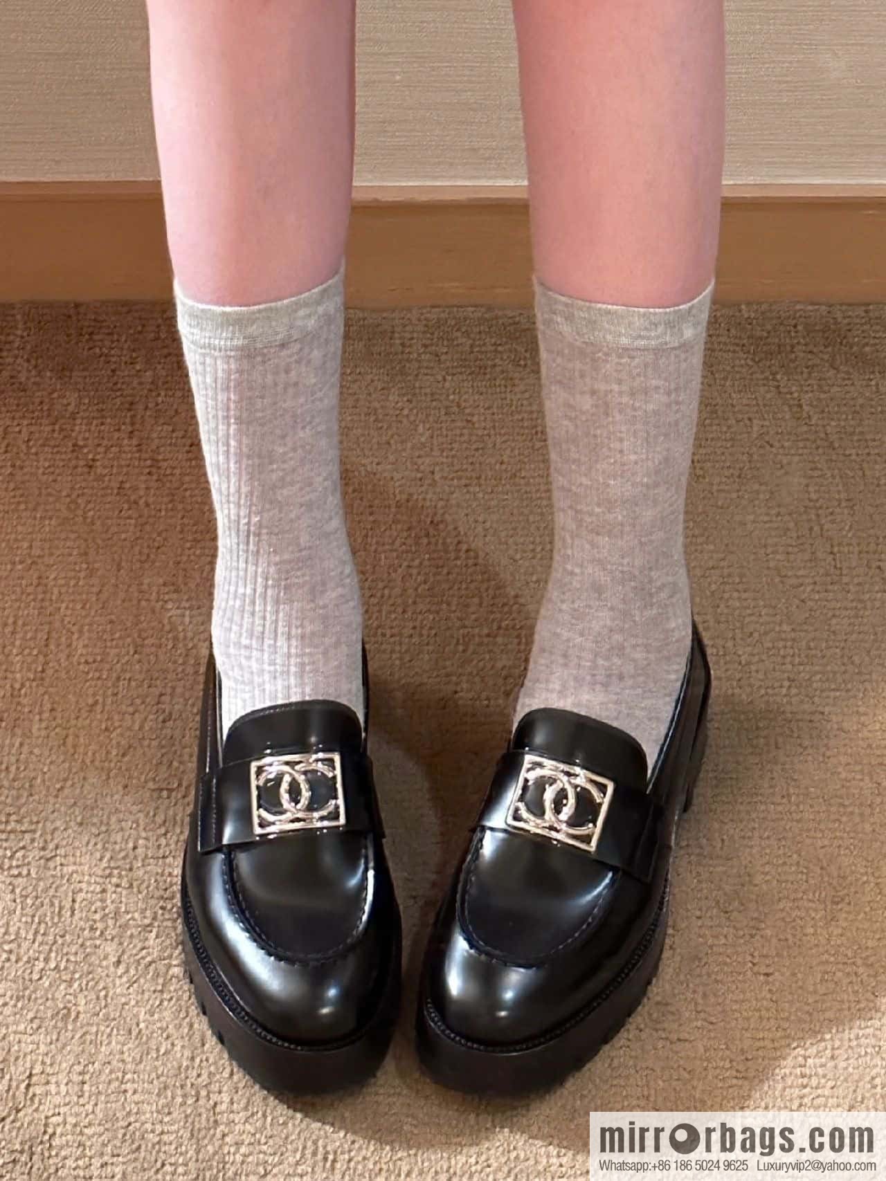 CHANEL Xiaoxiang double C silver big logo platform loafers