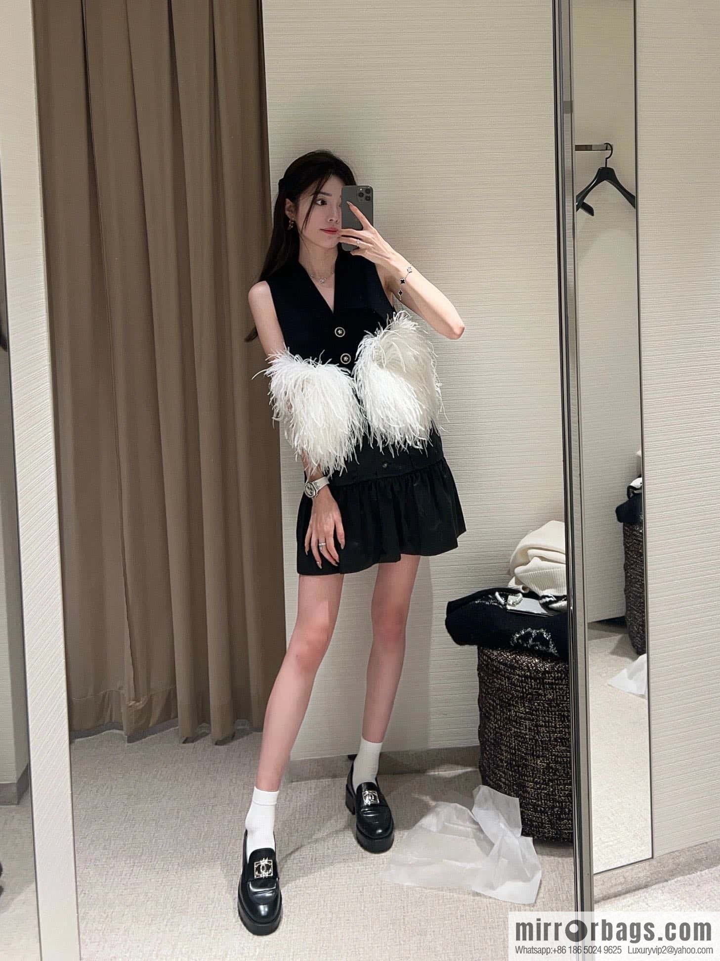 CHANEL Xiaoxiang double C silver big logo platform loafers