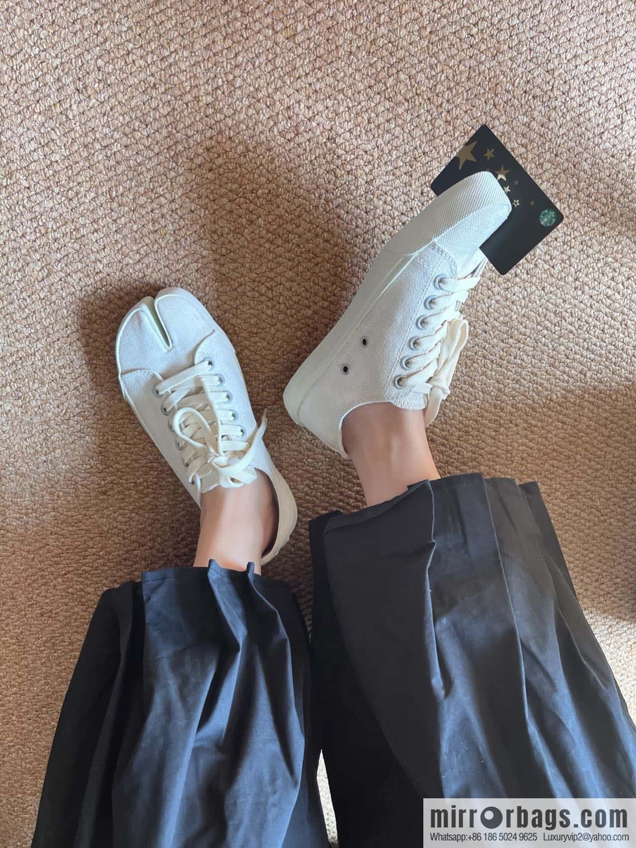 Maison Margiela Split-toed Canvas Little White Shoes