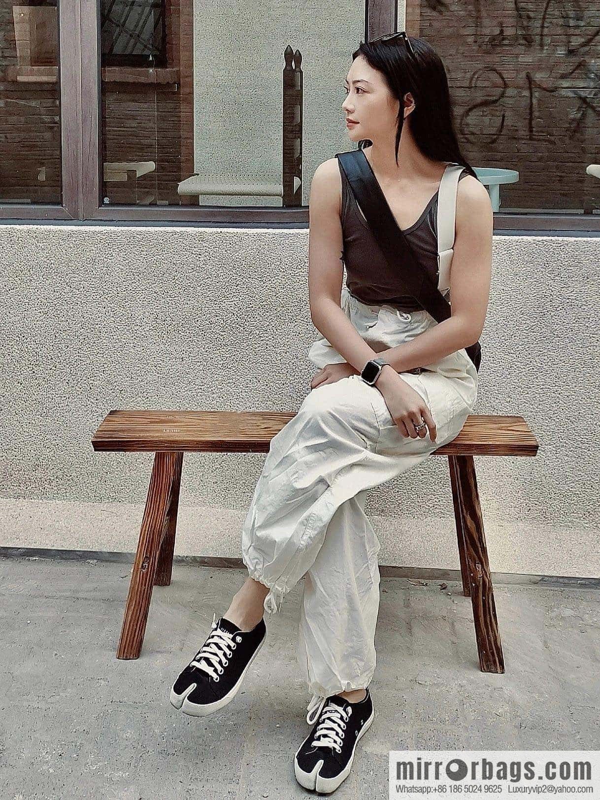 Maison Margiela Split-toed Canvas Little White Shoes