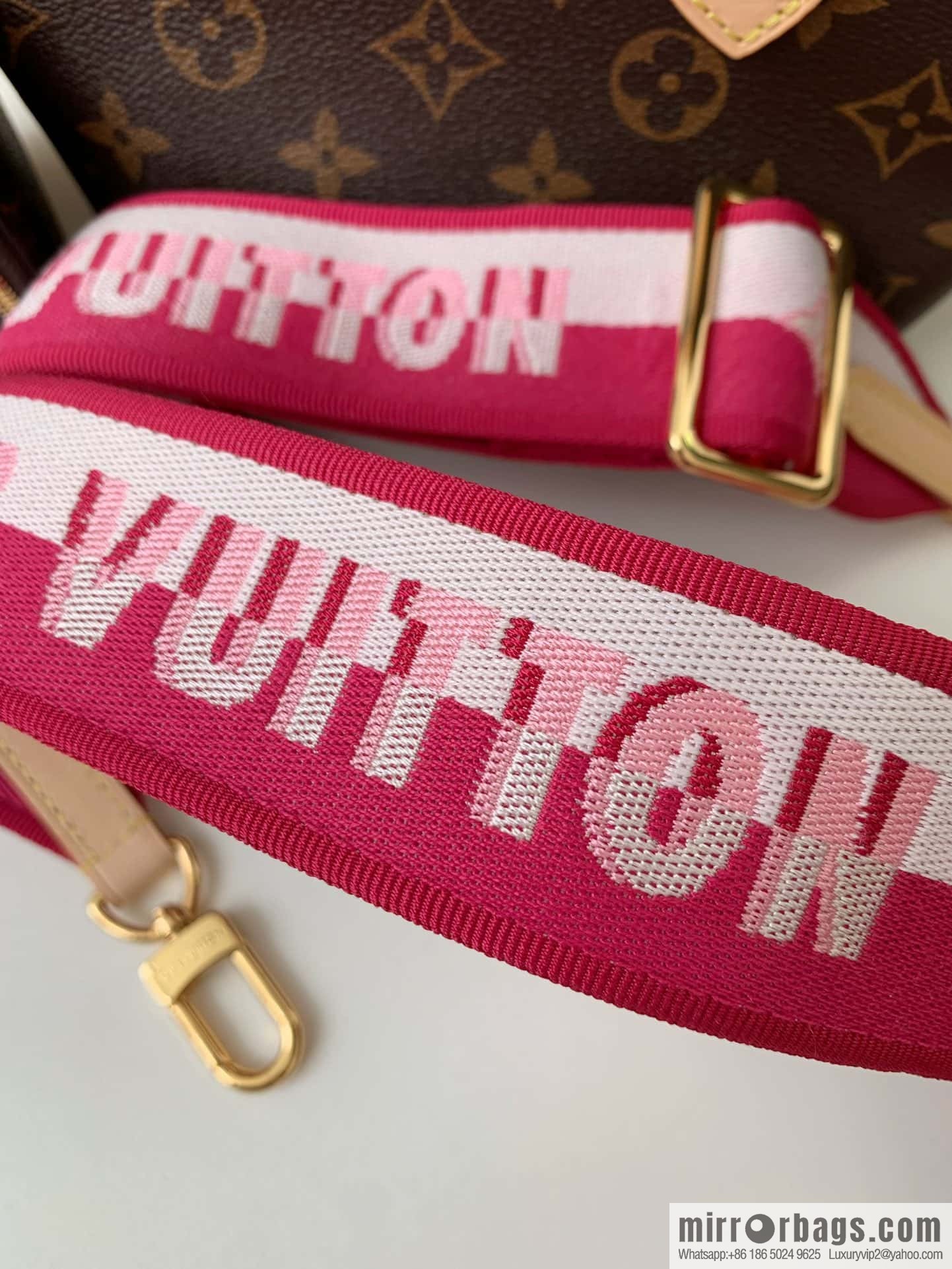 LV M46786 Neverfull BB