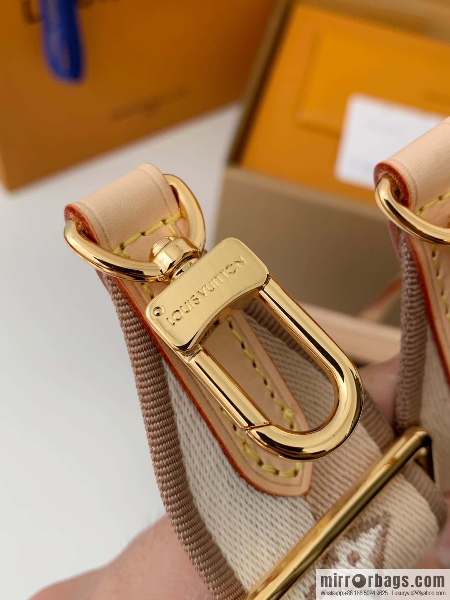 LV M46705 Neverfull BB