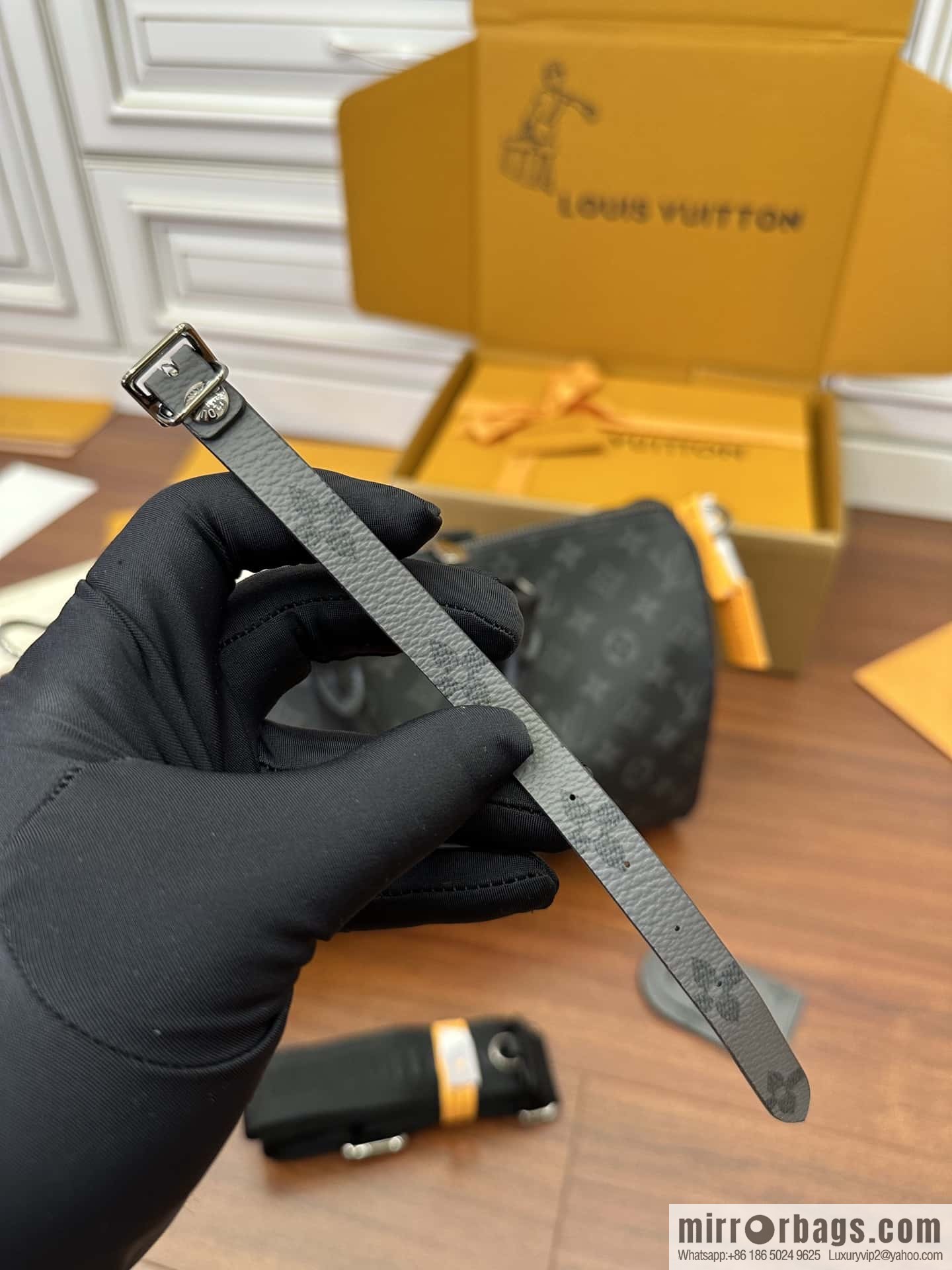 LV M46655 Keepall Bandoulière 35
