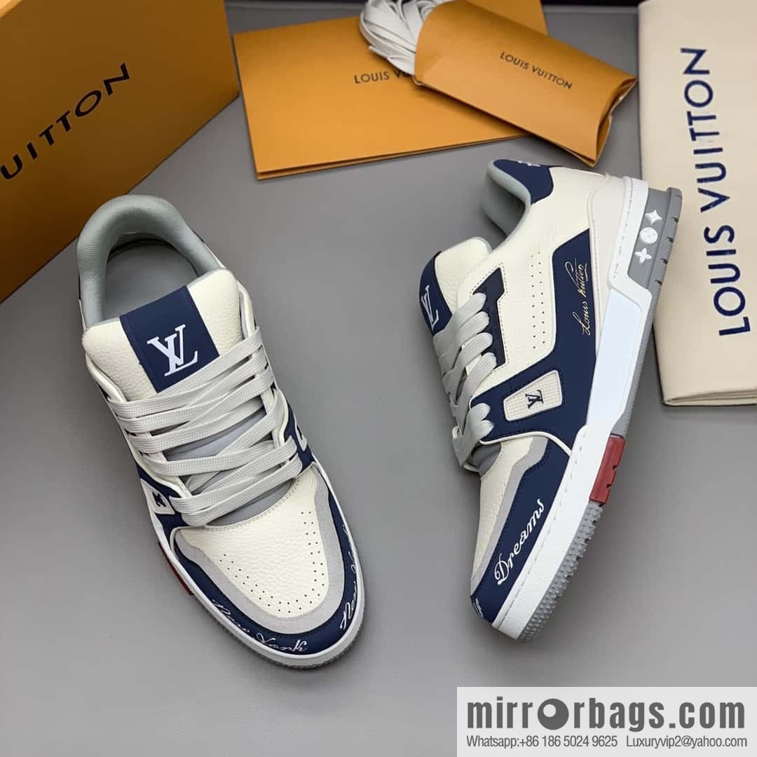 LV white calfskin, men's sports and leisure shoes.