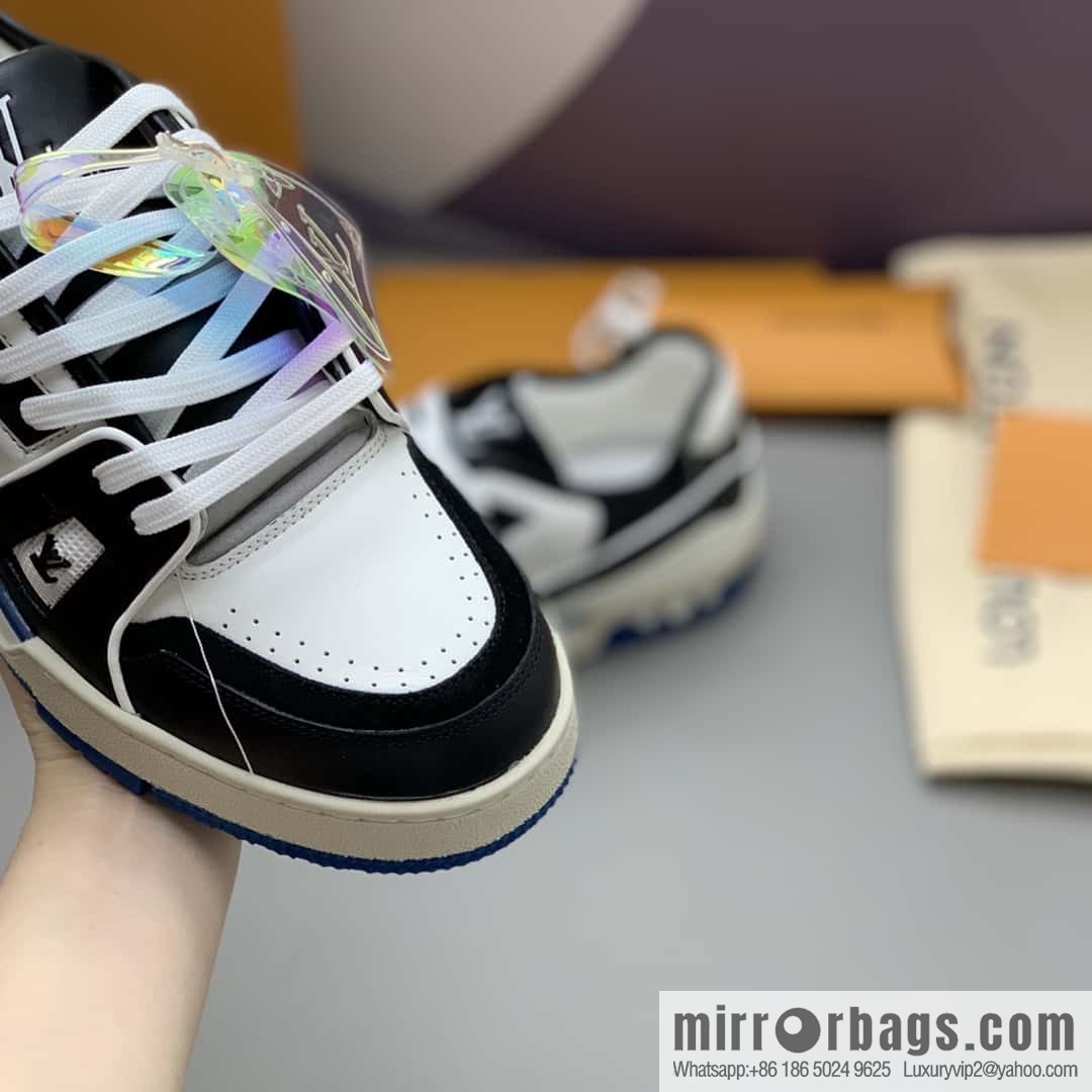 LV I V Trainer Sneakers