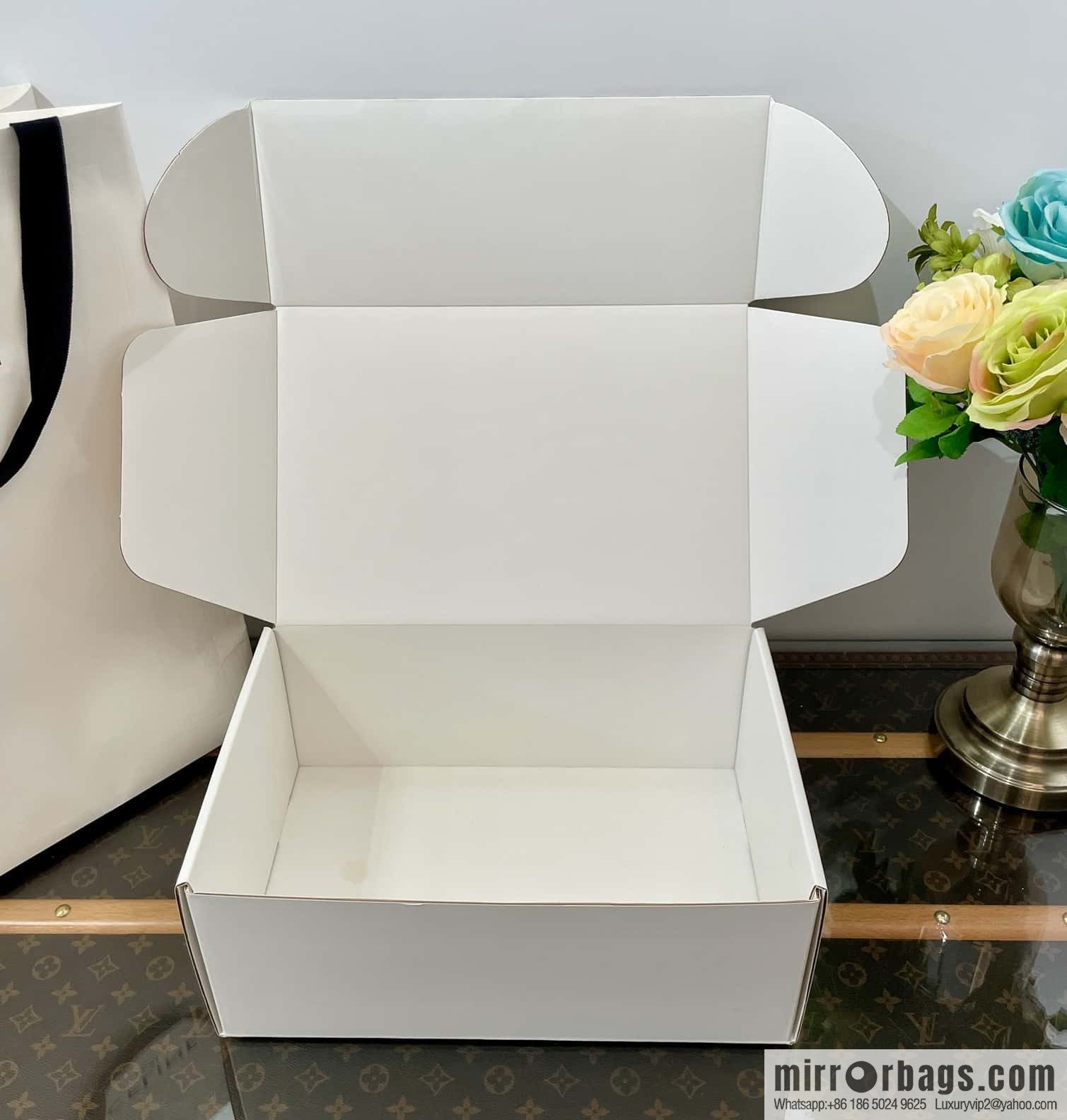 Hermes black and white leather casual sneakers