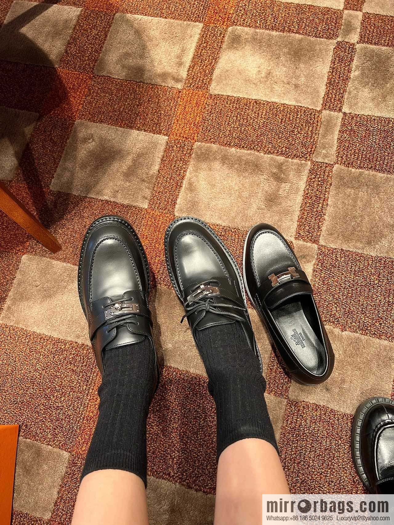 Hermes, Hermes autumn and winter kelly buckle platform loafers