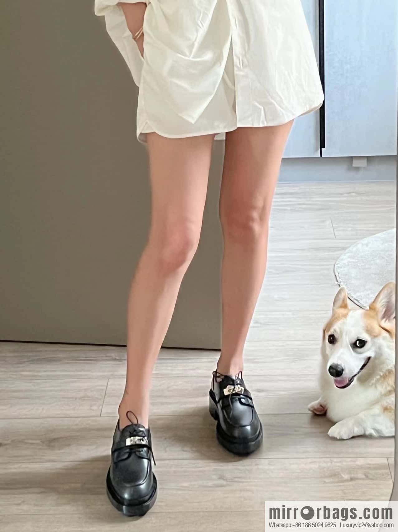 Hermes, Hermes autumn and winter kelly buckle platform loafers