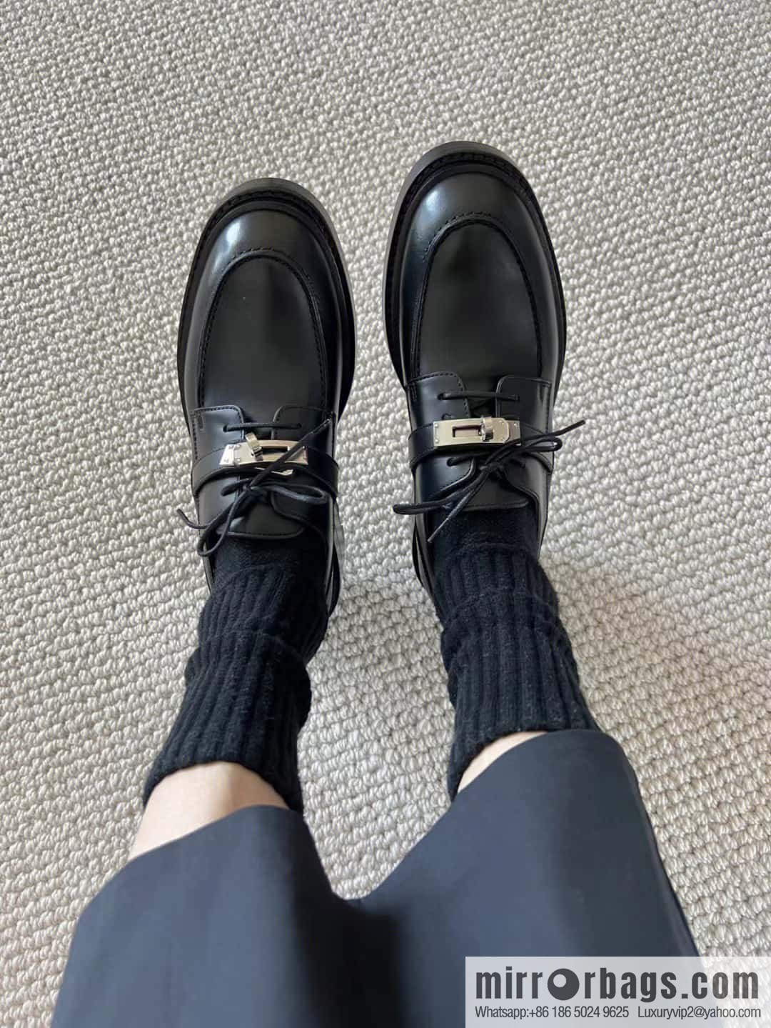 Hermes, Hermes autumn and winter kelly buckle platform loafers