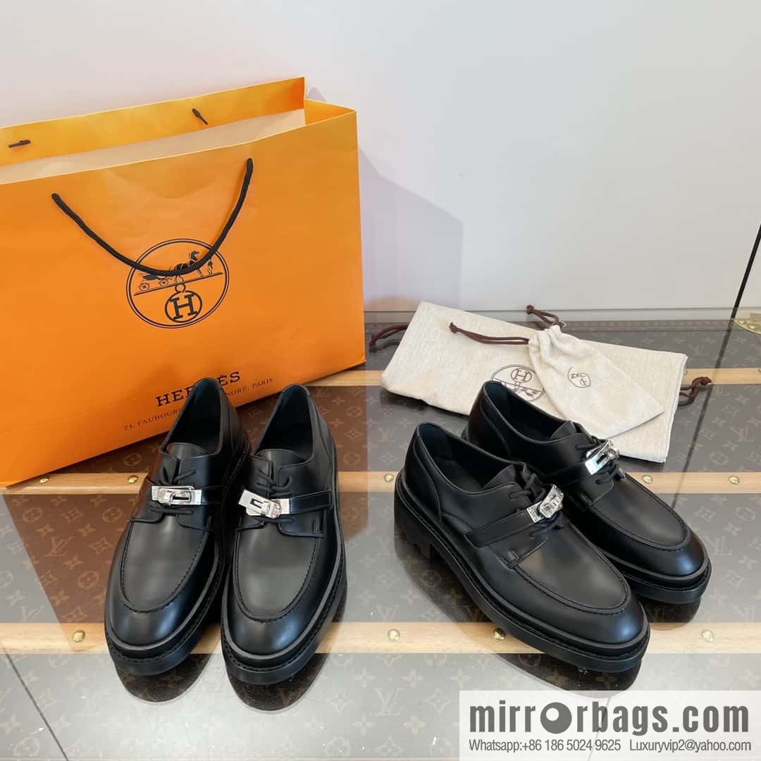 Hermes, Hermes autumn and winter kelly buckle platform loafers
