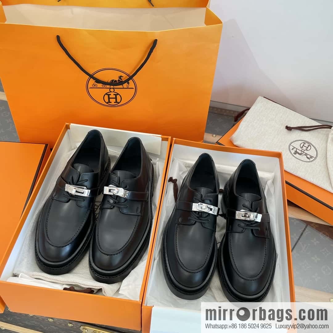 Hermes, Hermes autumn and winter kelly buckle platform loafers