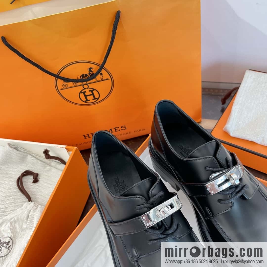 Hermes, Hermes autumn and winter kelly buckle platform loafers