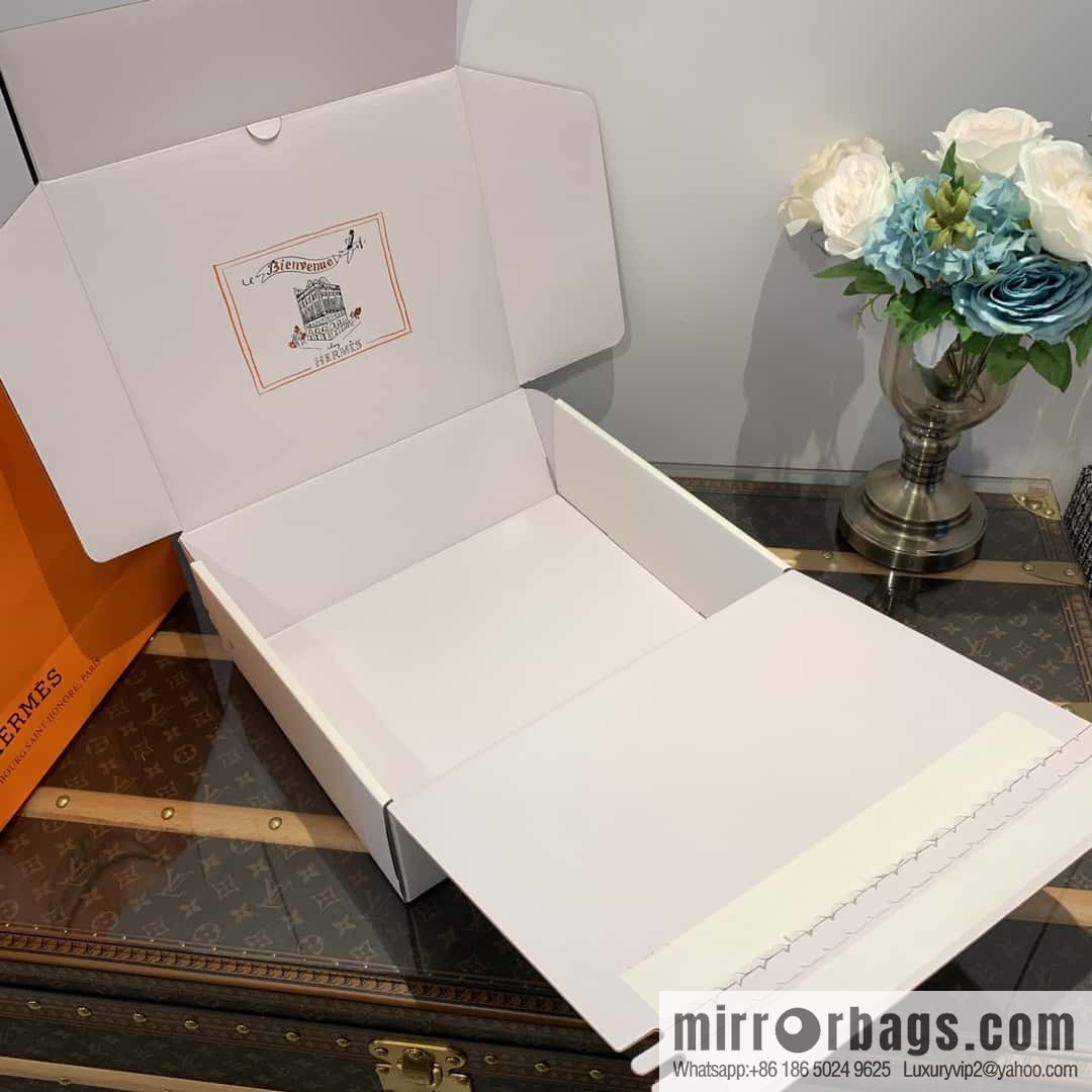 Hermes, Hermes autumn and winter kelly buckle platform loafers