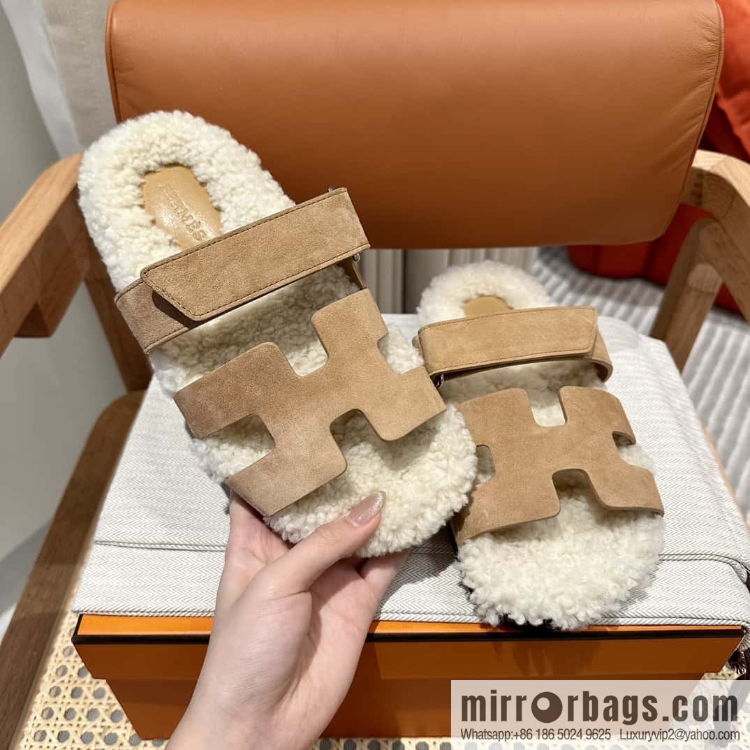 Hermès Lamb Wool Chypre Sandals