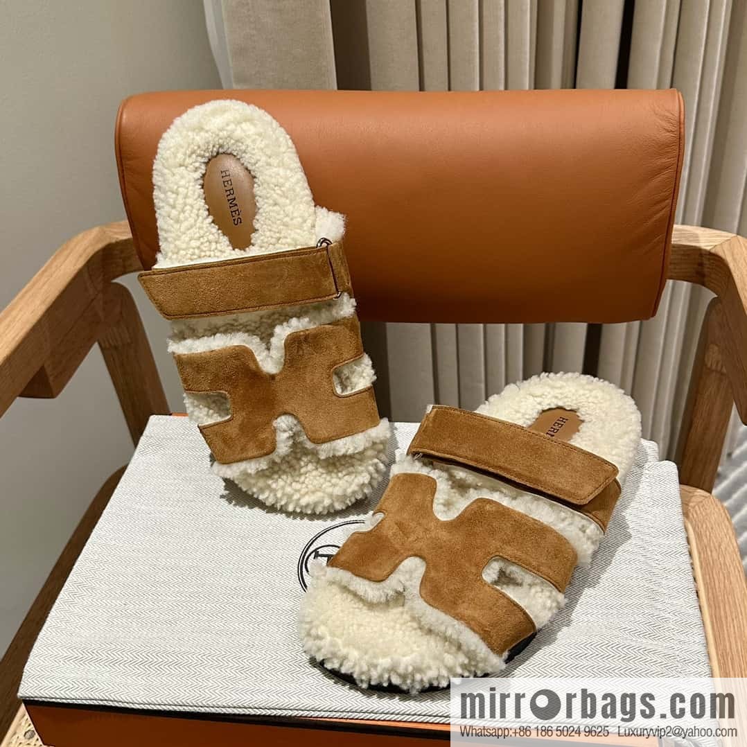 Hermès Lamb Wool Chypre Sandals