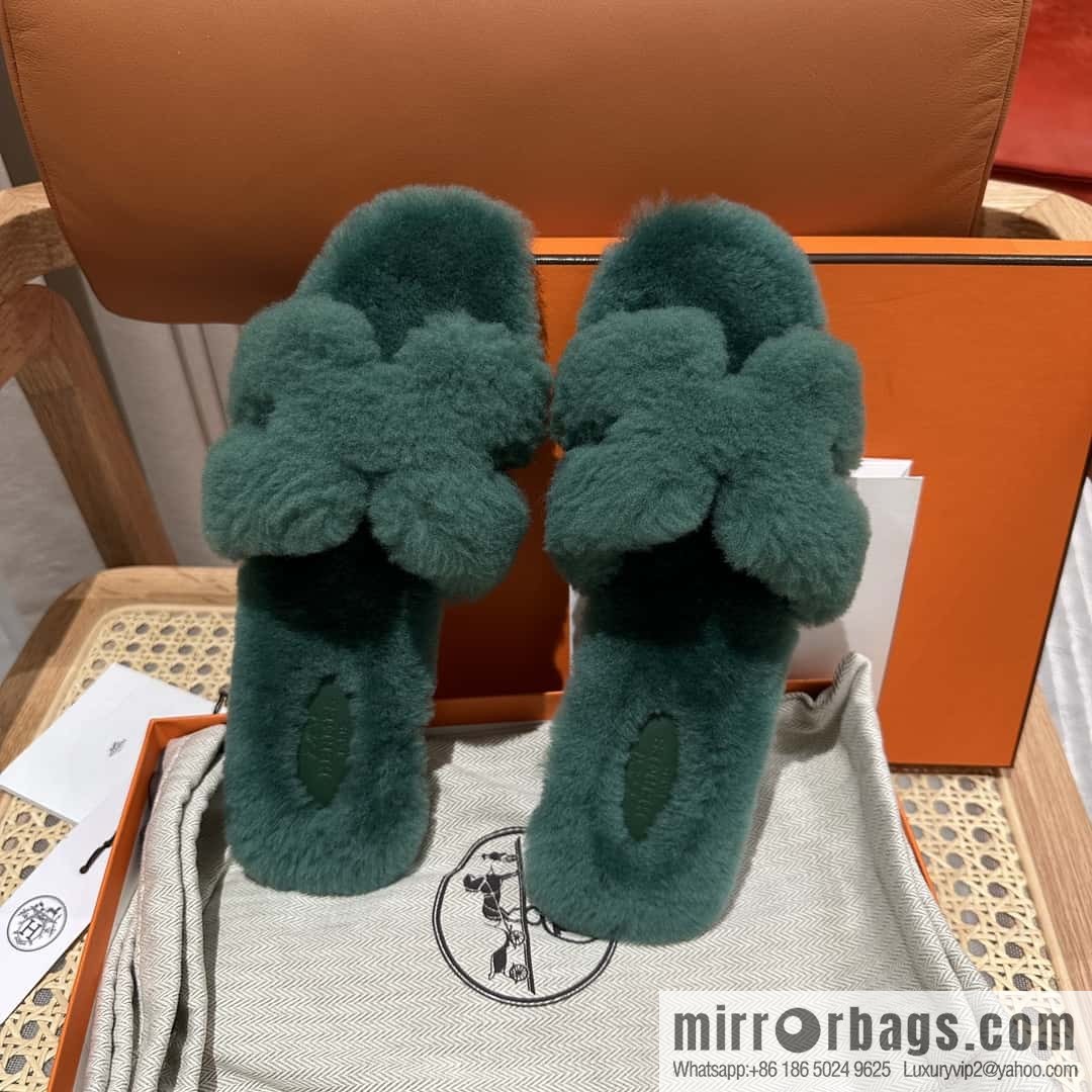 Hermès mink slippers, green