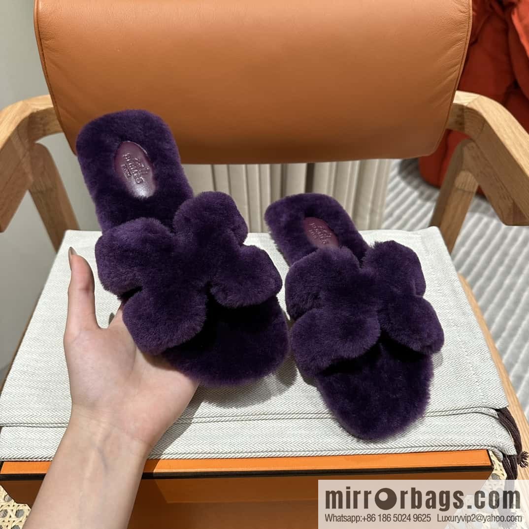 Hermès Mink Hair Slippers, Purple