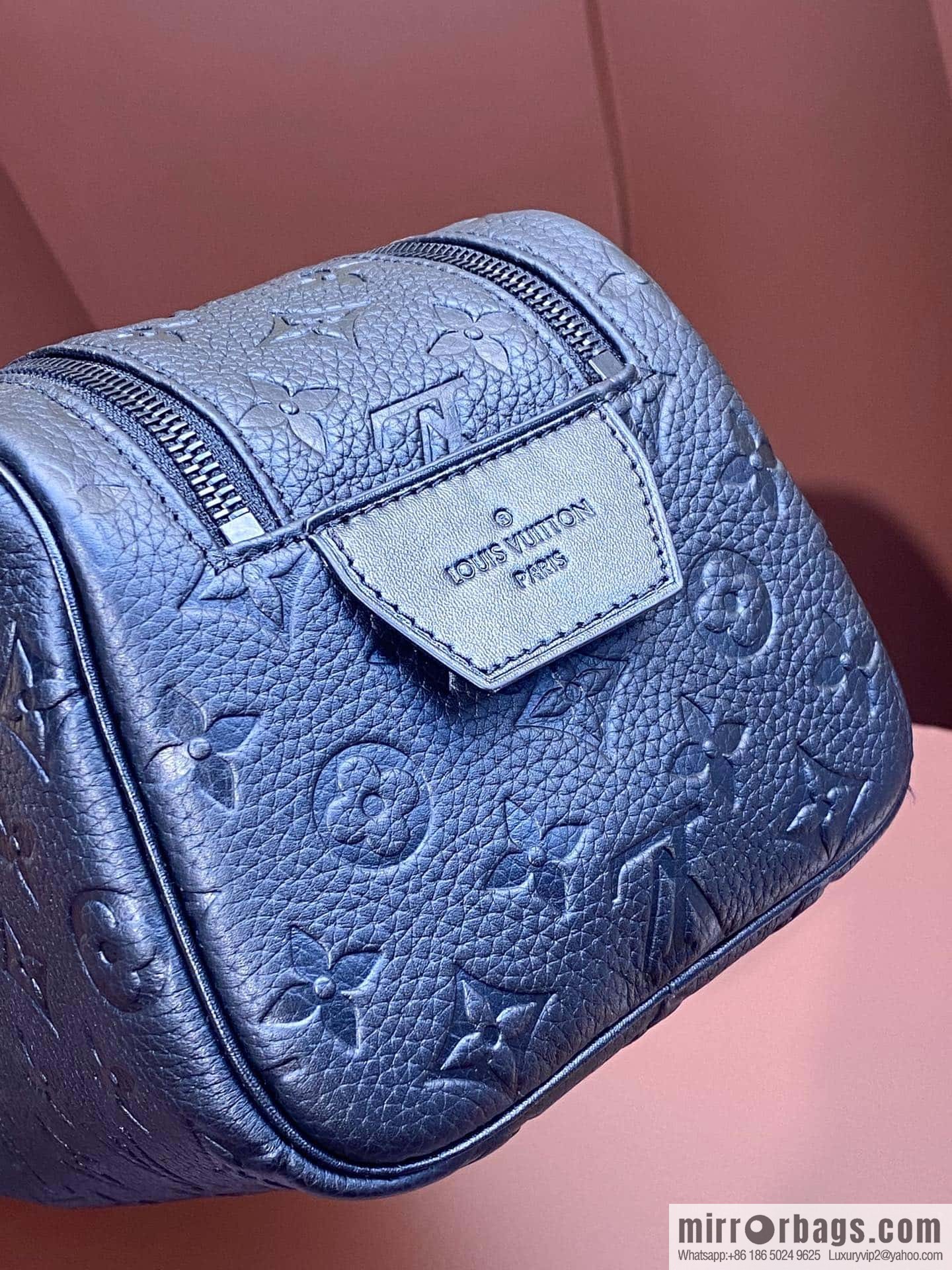 LV M59478 DOPP KIT toilet bag
