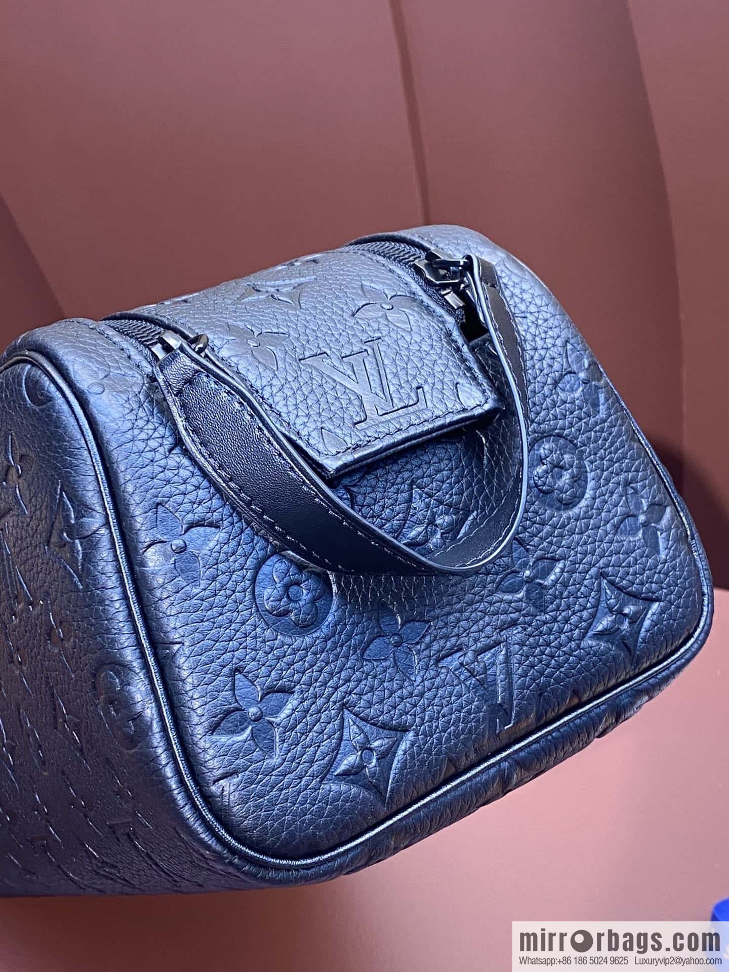 LV M59478 DOPP KIT toilet bag