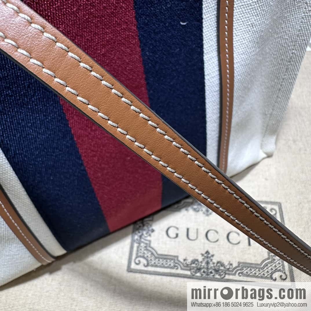 GUCCI SMALL INTERLOCKING G TOTE BAG 727728
