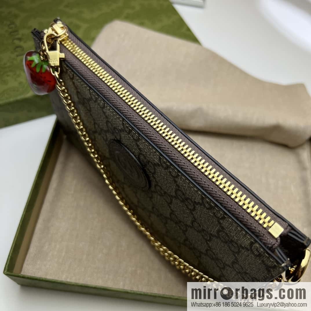 GUCCI double G strawberry hand wallet 726250 brown glue