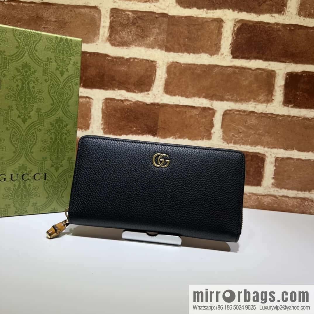 GUCCI bamboo full zipper wallet 739499 grams color