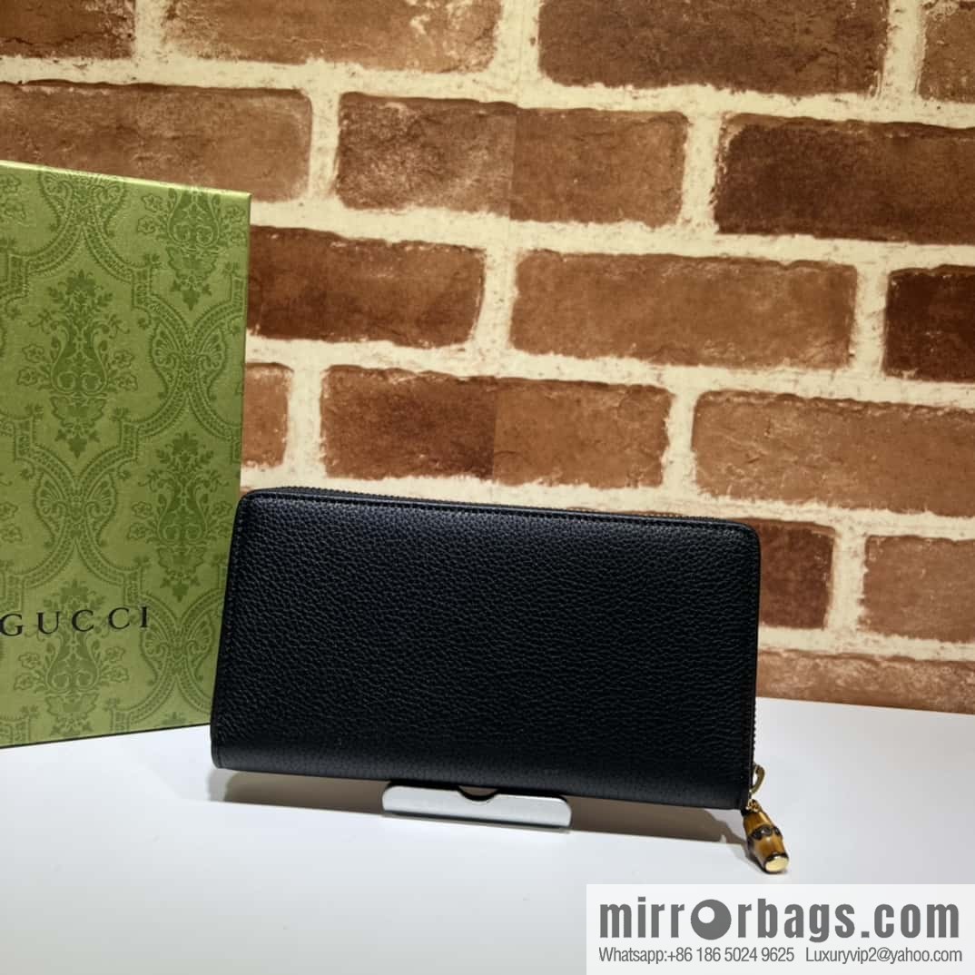 GUCCI bamboo full zipper wallet 739499 grams color