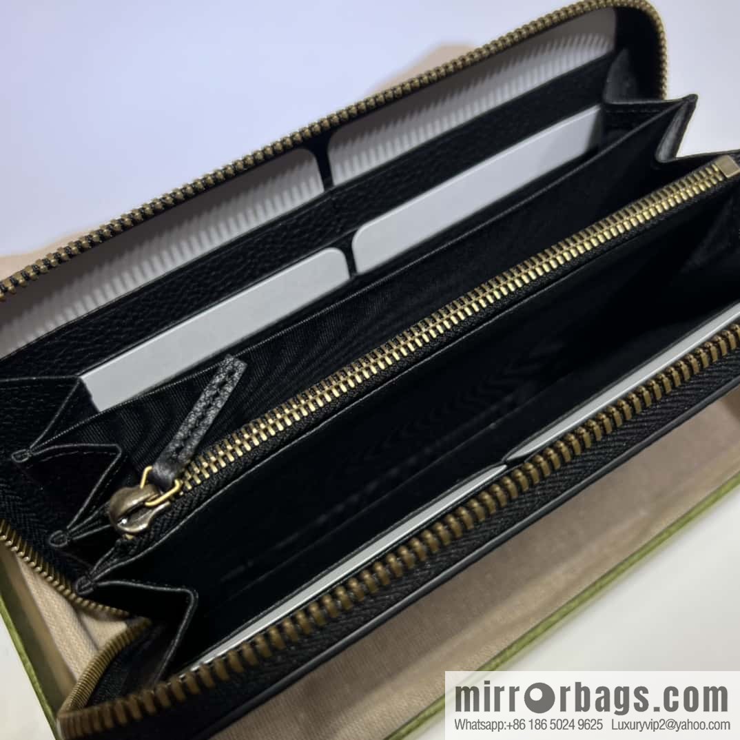 GUCCI bamboo full zipper wallet 739499 grams color