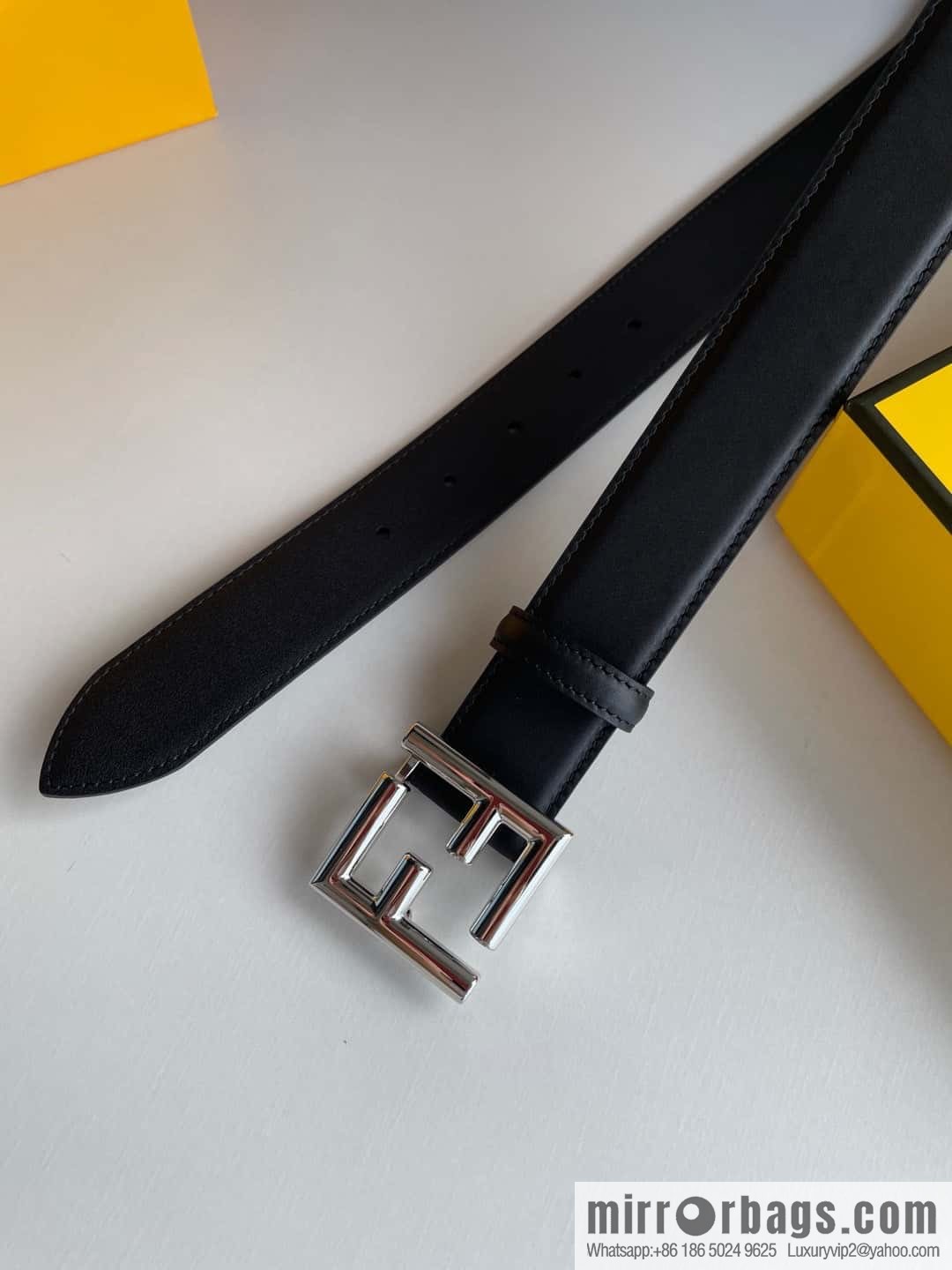 FENDI Fendi men's FF logo exquisite craftsmanship metal buckle, first layer cowhide belt