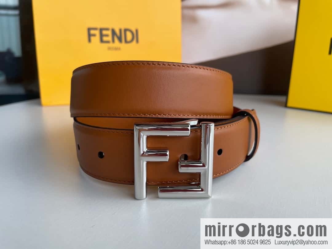 FENDI Fendi men's FF logo exquisite craftsmanship metal buckle, first layer cowhide belt