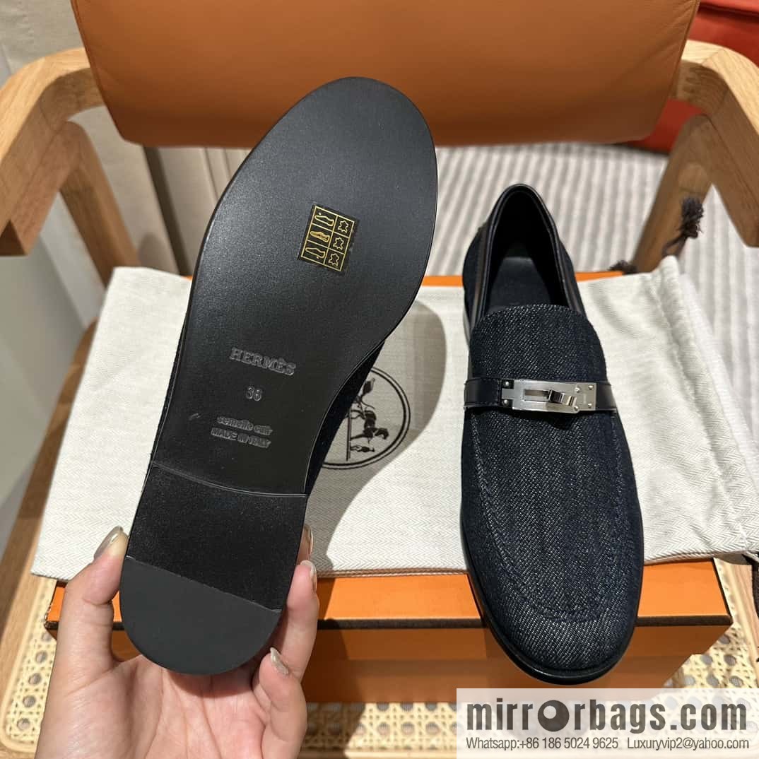 Hermès Kelly loafers