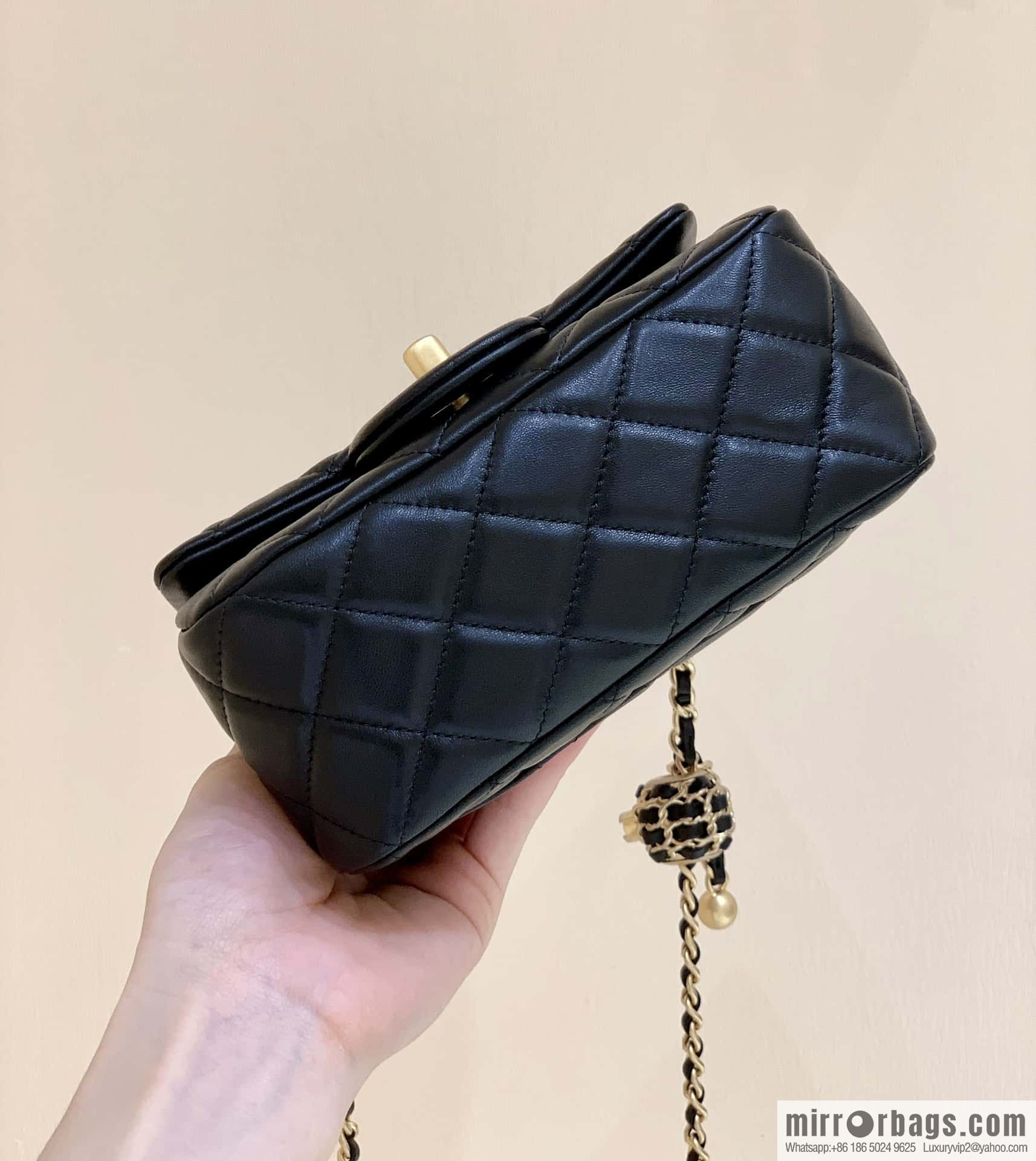 CHANEL 22P Latest Walnut Golden Ball AS1786