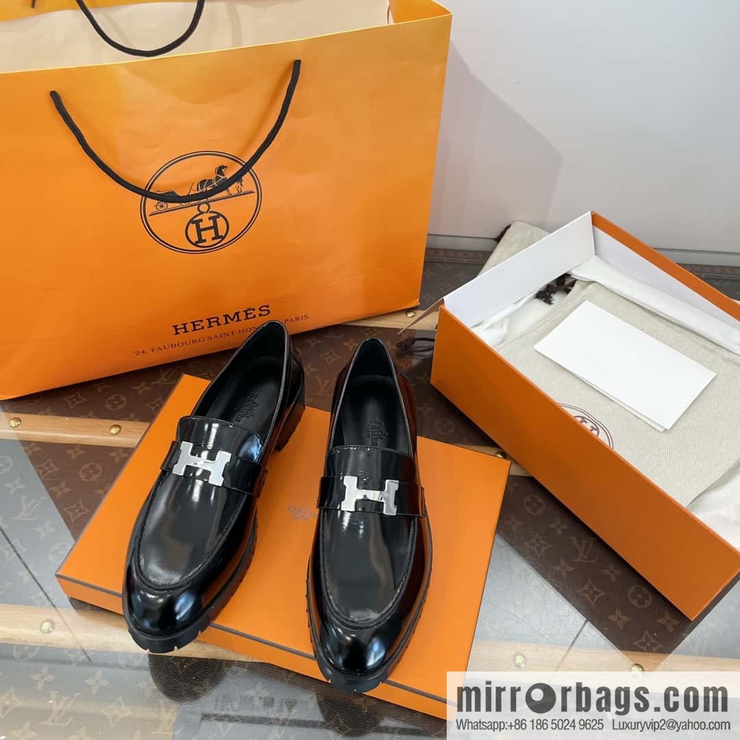 Hermès glossy platform loafers