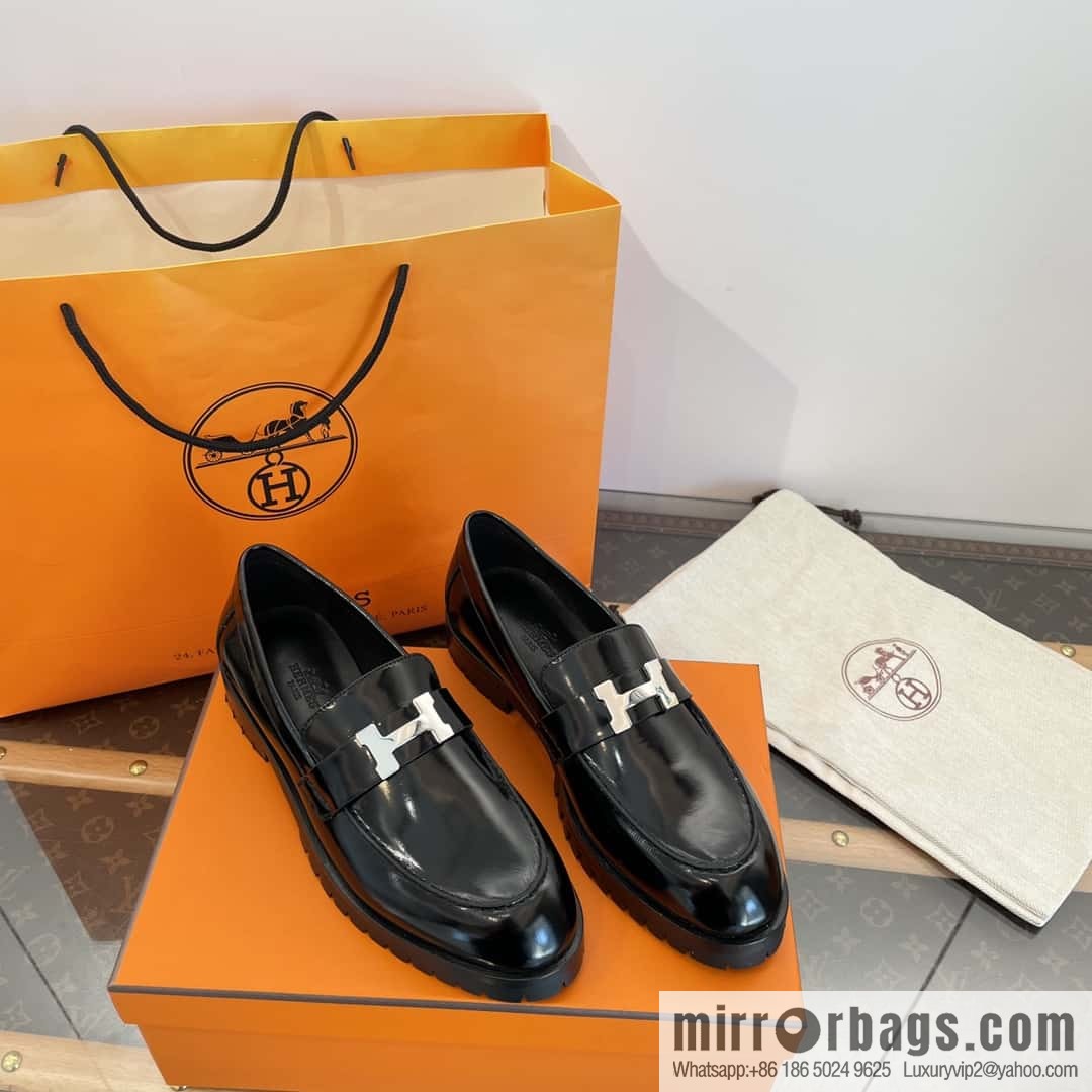 Hermès glossy platform loafers