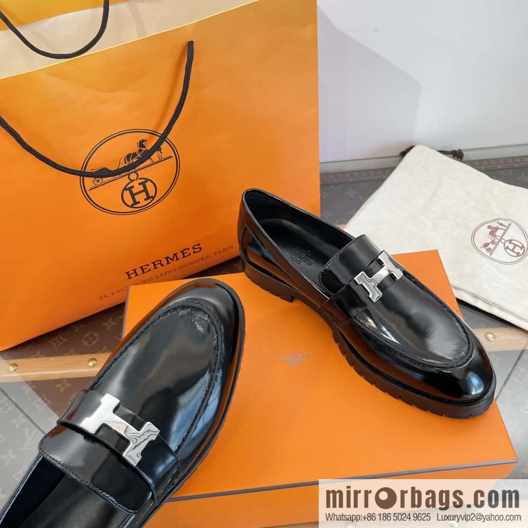 Hermès glossy platform loafers