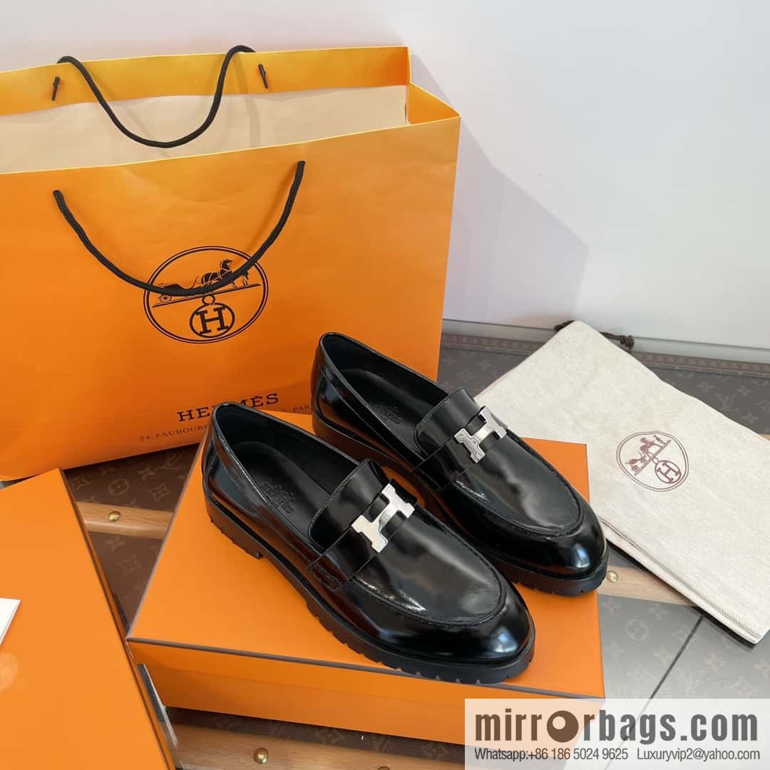 Hermès glossy platform loafers