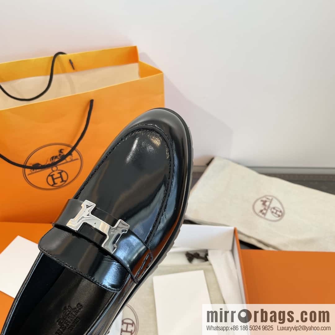 Hermès glossy platform loafers