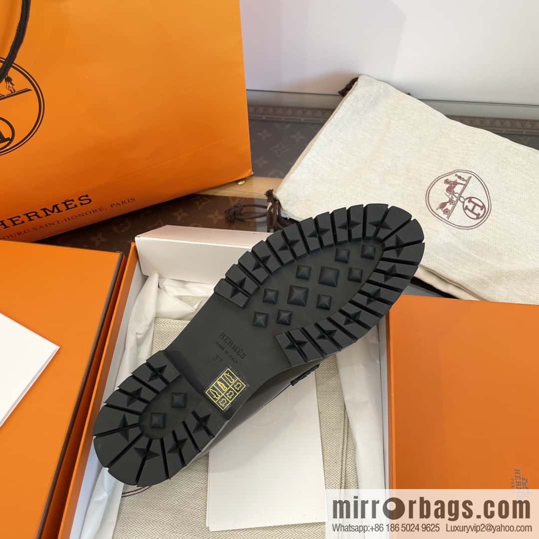 Hermès glossy platform loafers