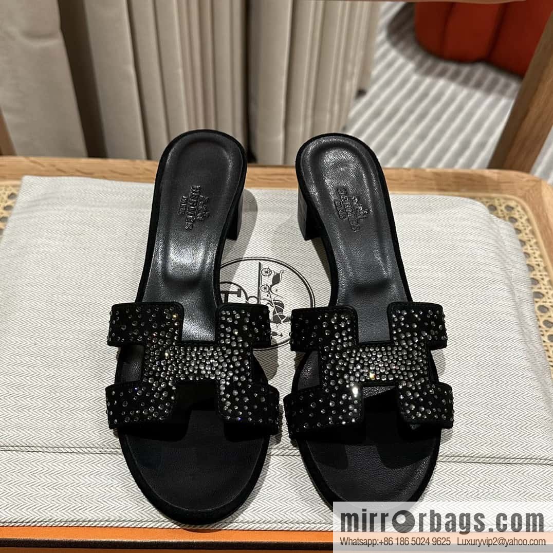 Hermès' latest diamond-faced H slippers