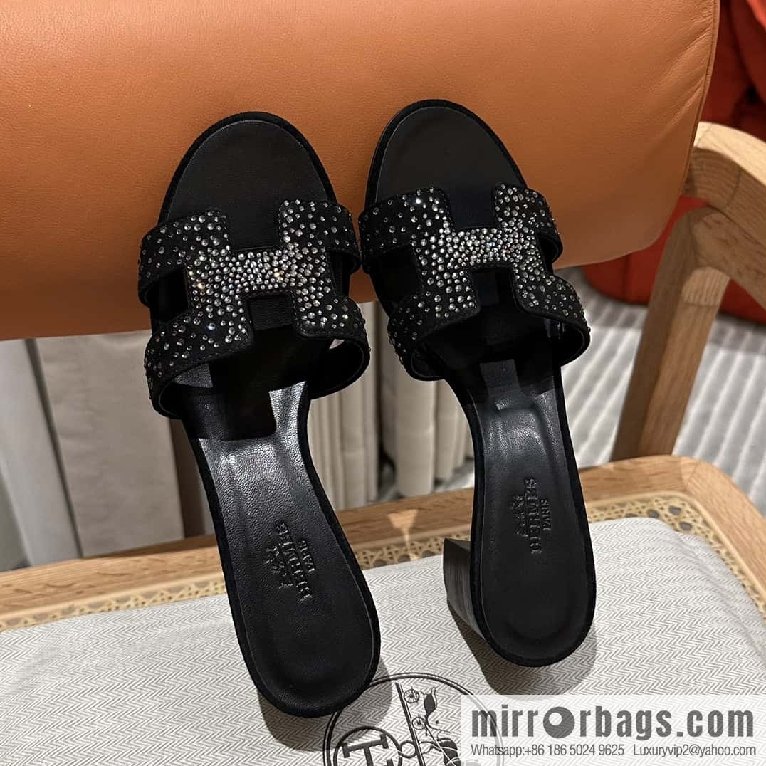 Hermès' latest diamond-faced H slippers