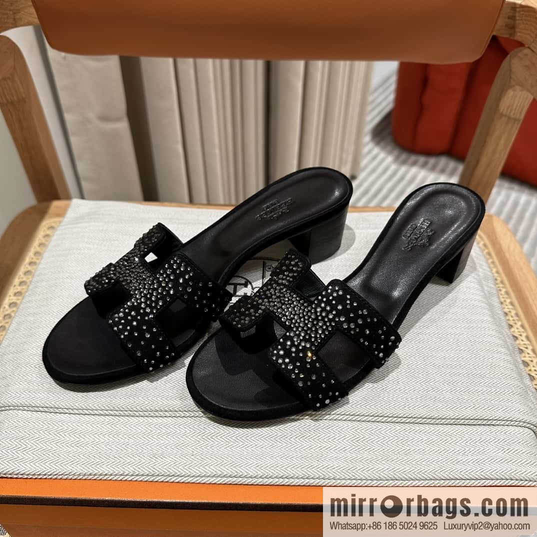 Hermès' latest diamond-faced H slippers