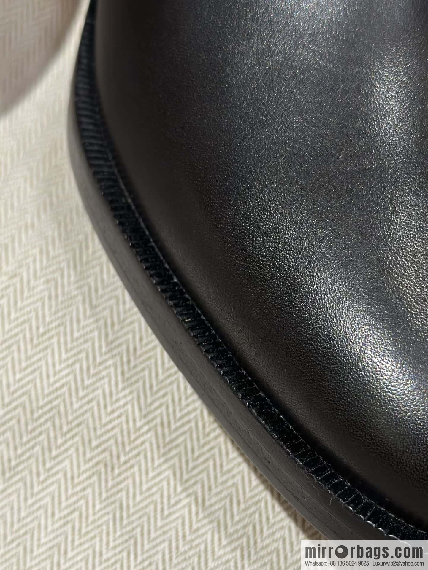 Hermès new autumn and winter kelly buckle high-heeled boots