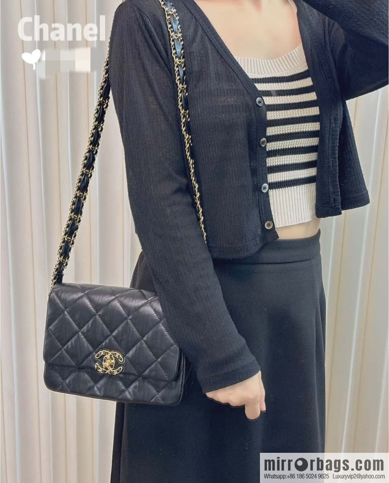 CHANEL 23K Autumn and Winter Series 19 Vintage Tofu Bag AS4423
