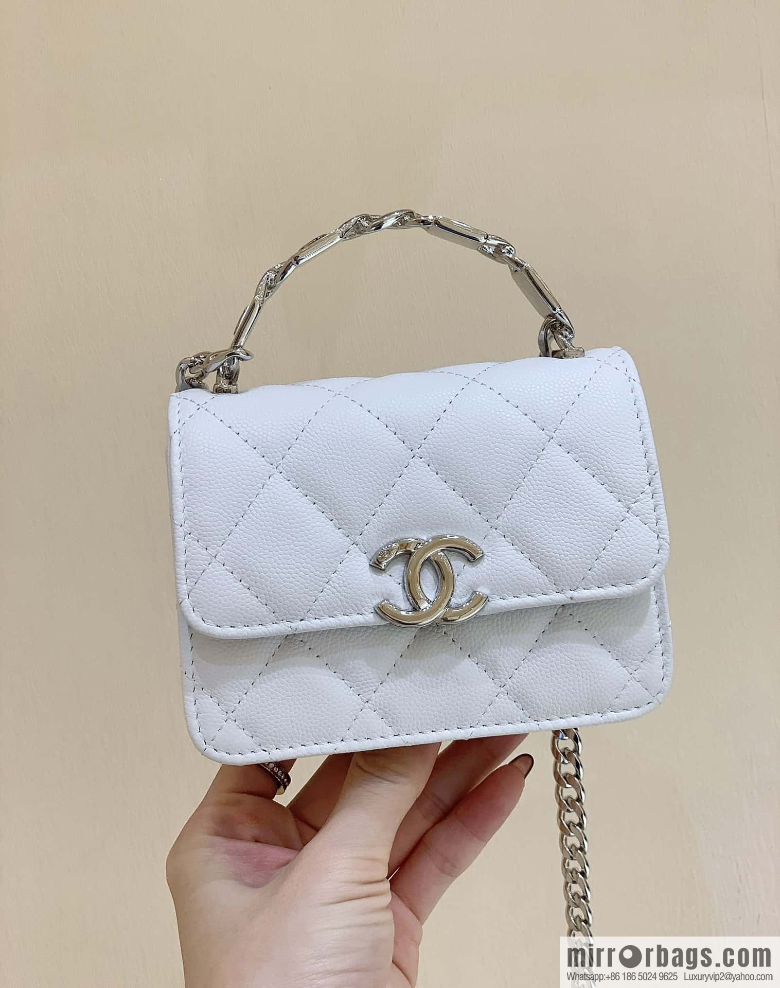 CHANEL 2022cc spring/summer collection, enamel handle small satchel AP2758 white